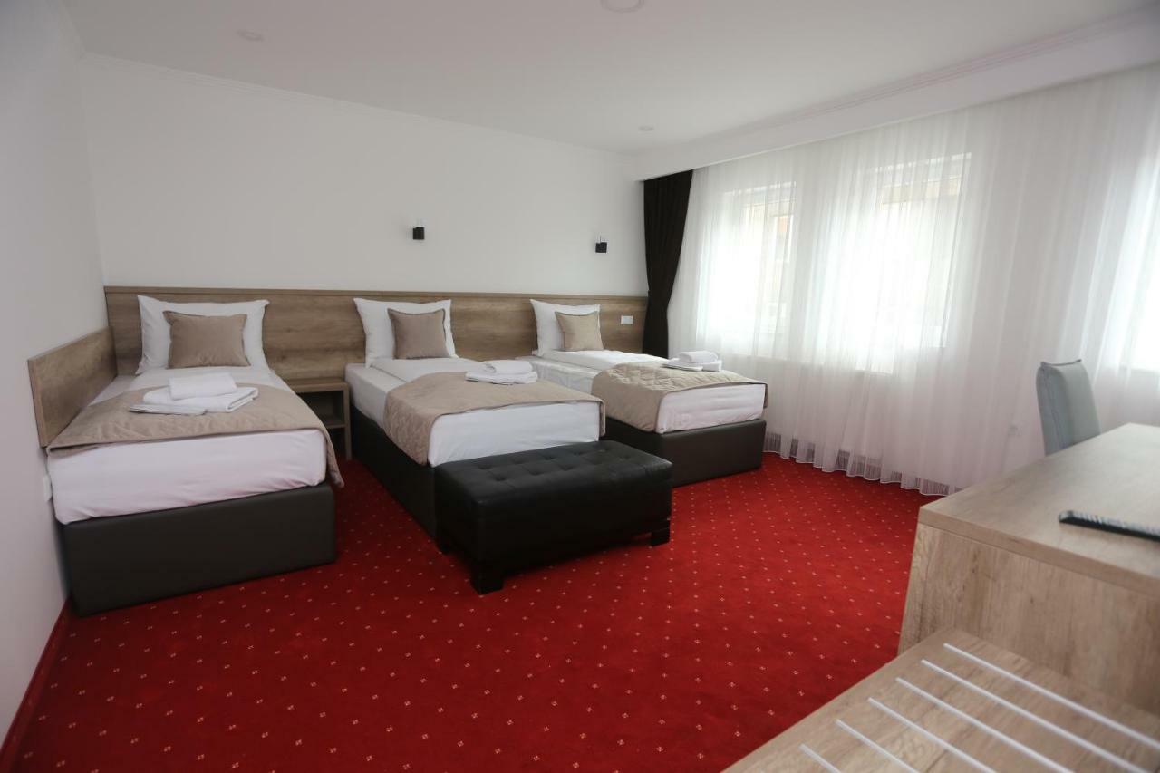 Hotel Nacional Free Parking Saraievo Exterior foto
